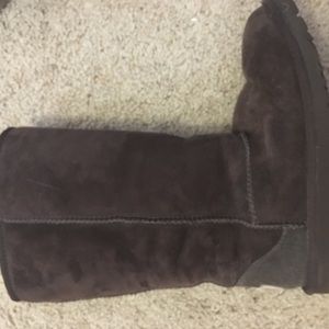 UGGs